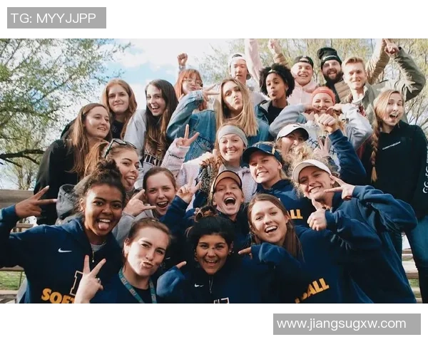 专访刘娜揭秘DOTA2成功背后的策略与团队精神 专访刘娜揭秘DOTA2成功背后的策略与团队精神